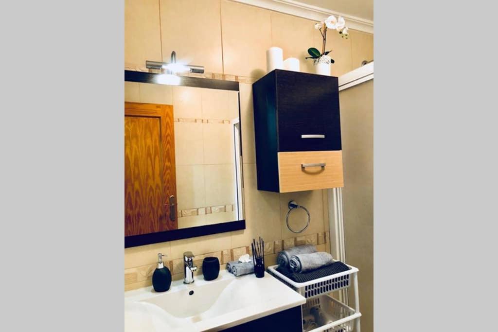 Apartamente Gil Vallejos Torrevieja Eksteriør bilde