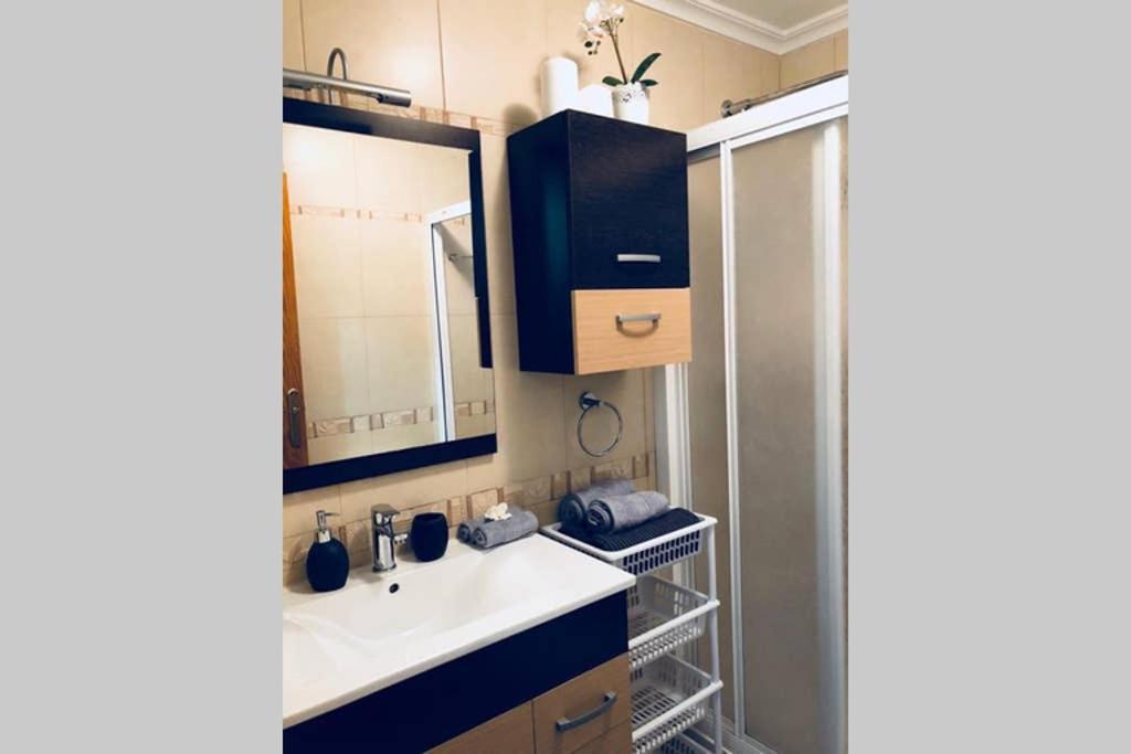 Apartamente Gil Vallejos Torrevieja Eksteriør bilde