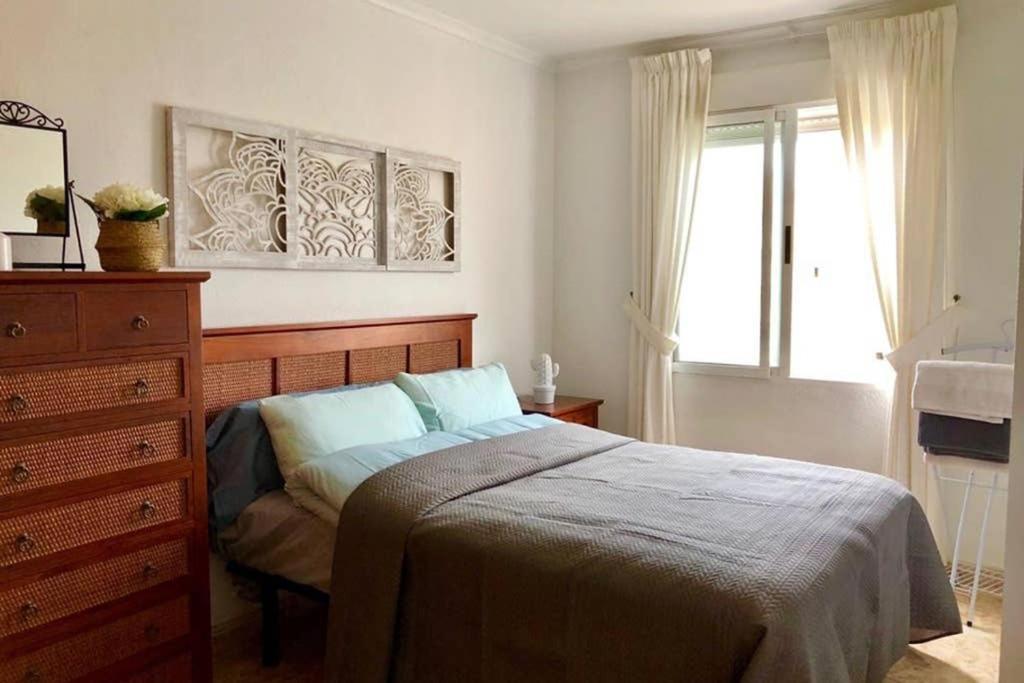 Apartamente Gil Vallejos Torrevieja Eksteriør bilde