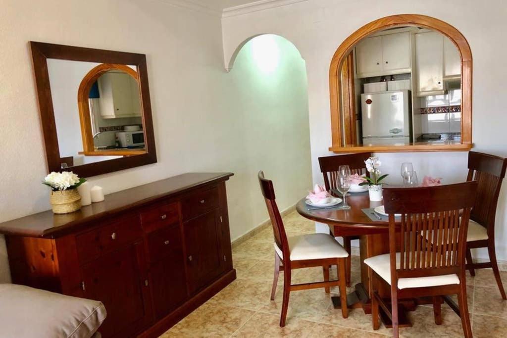 Apartamente Gil Vallejos Torrevieja Eksteriør bilde